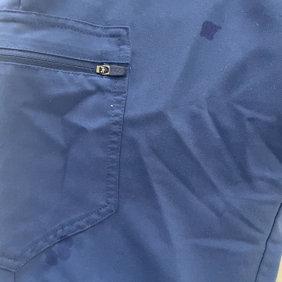 FIGS Denim Zamora Scrub Joggers - Picture 4 of 4